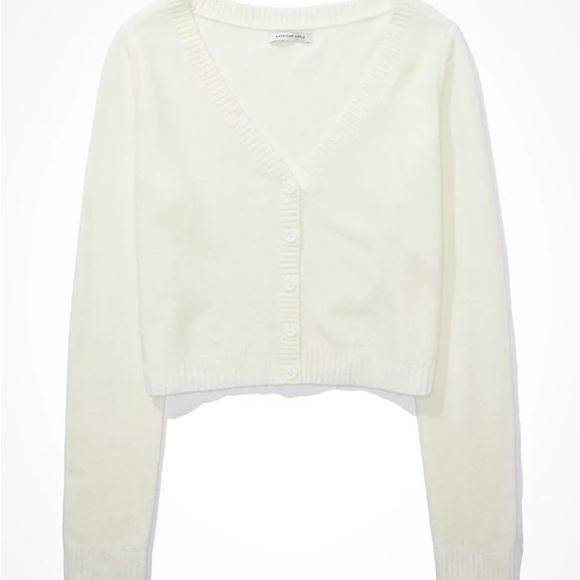 American Eagle Cropped Cardigan - Picture 14 of 15